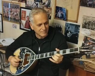 Μανώλης Μιχαλάκης στο Περιστέρι