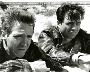 Εν Ψυχρώ στην Ελληνοαμερικάνικη Ένωση