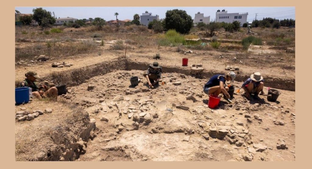 Χαλκολιθικές συνθετότητες στην Κύπρο της Εποχής του Χαλκού